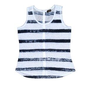 crosby. Casual Sleeveless Top size Medium